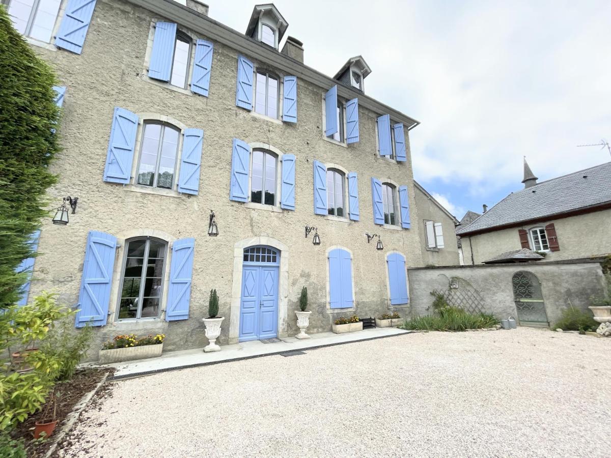 Maison D'Hotes Le Couvent Hotell Bagnères-de-Bigorre Exteriör bild